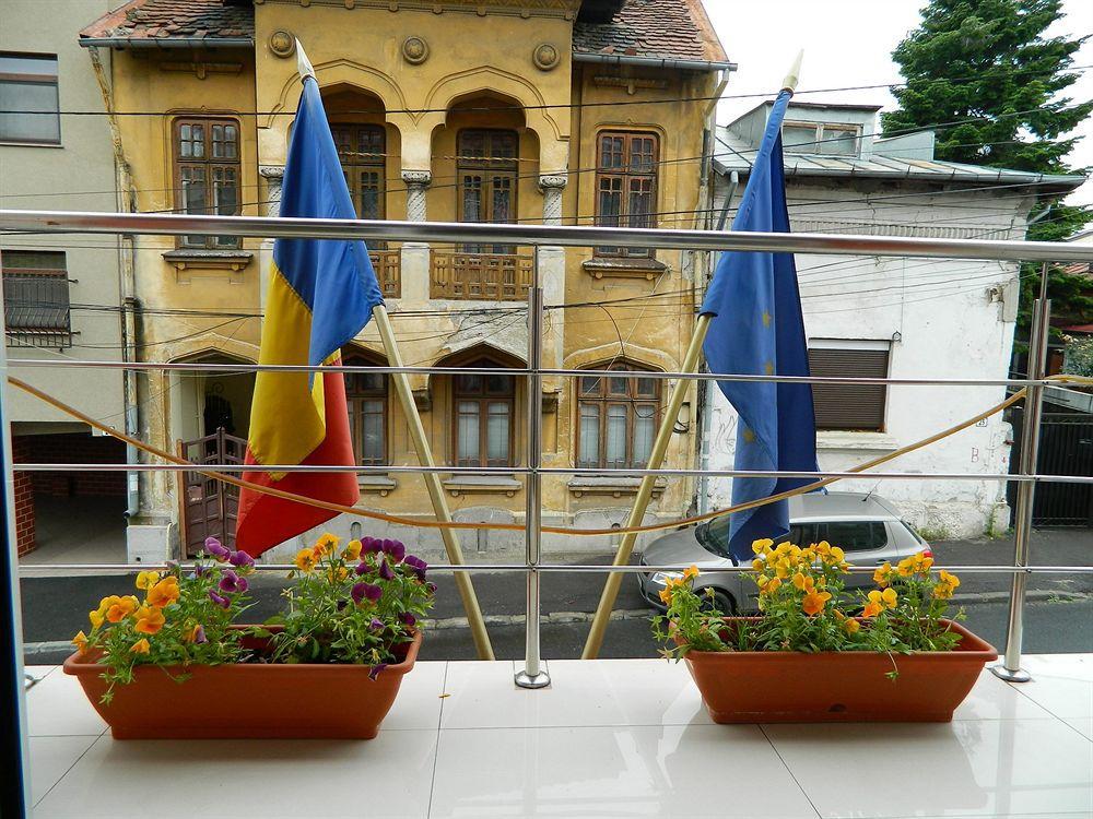 Hotel Tranzzit Bükreş Dış mekan fotoğraf